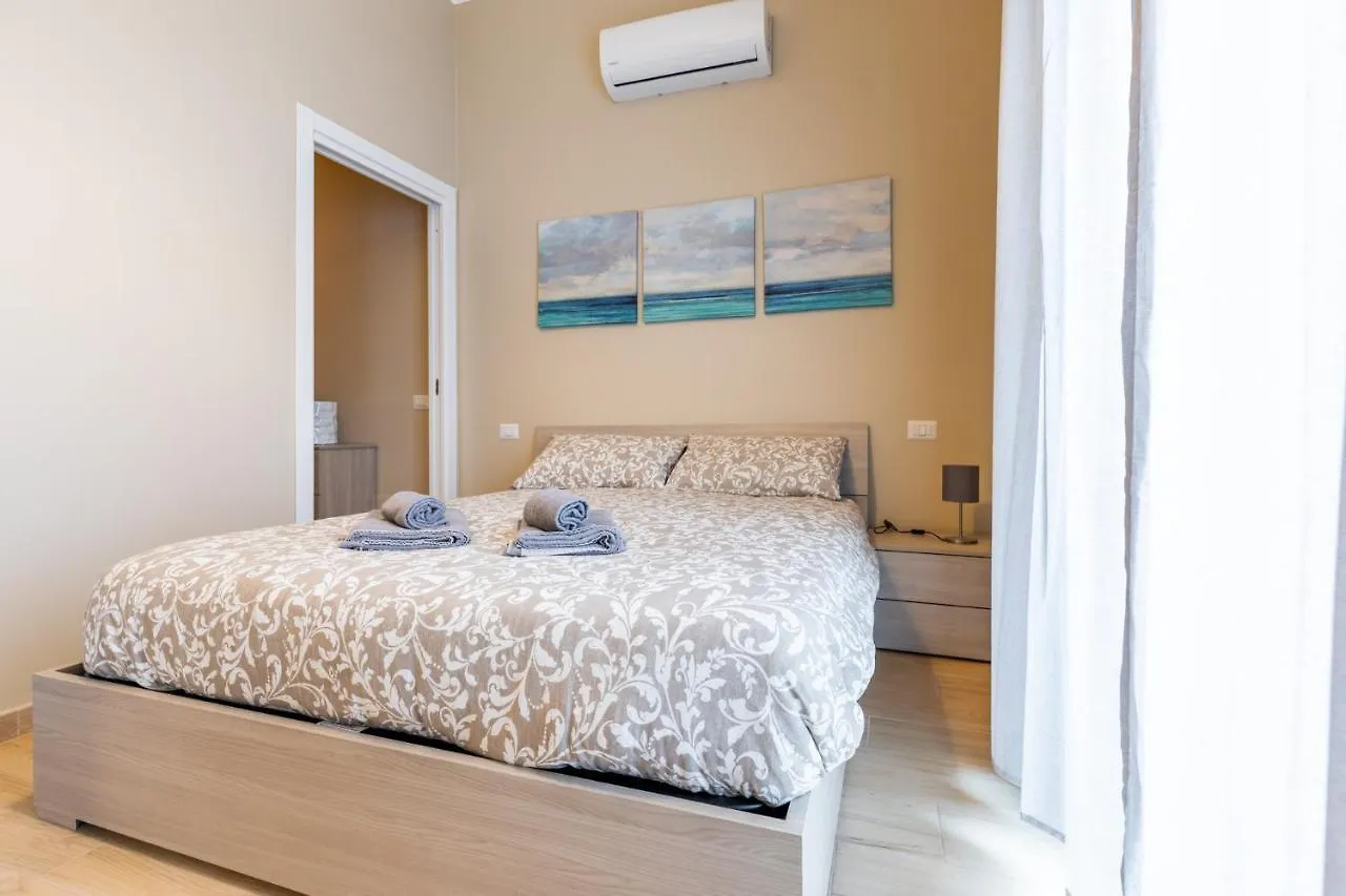 Fantoni Excelsior San Siro Stadio 2 Camere 6 Posti Letto 밀라노 0*,  이탈리아